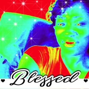 Meet your Posher, Carolyn